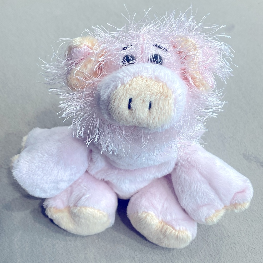 Ganz Webkinz Pink and Cream Pig HM002 Virtual Pet Plush Cute Stuffed Toy Kid's !